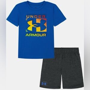 Under Armour Toddler Boys' Flip-Logo Side Stripe Shirt and Shorts Set